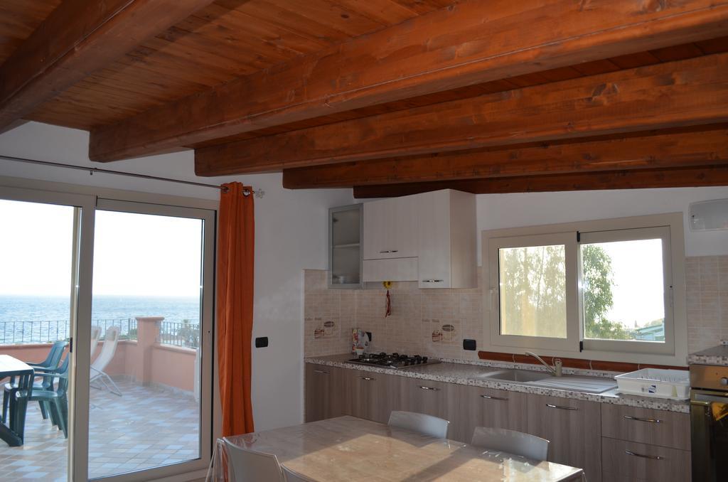 Terrazza Sul Golfo Degli Angeli Villa Capitana Bagian luar foto