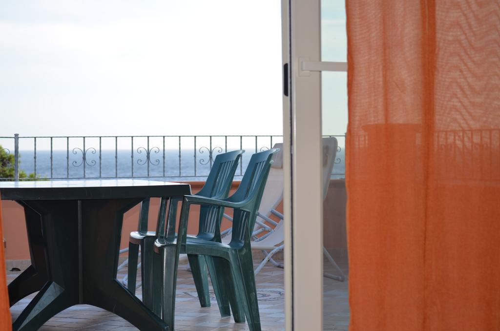 Terrazza Sul Golfo Degli Angeli Villa Capitana Bagian luar foto