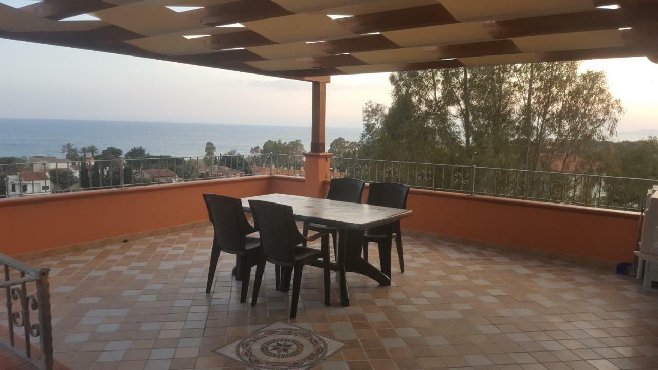 Terrazza Sul Golfo Degli Angeli Villa Capitana Bagian luar foto